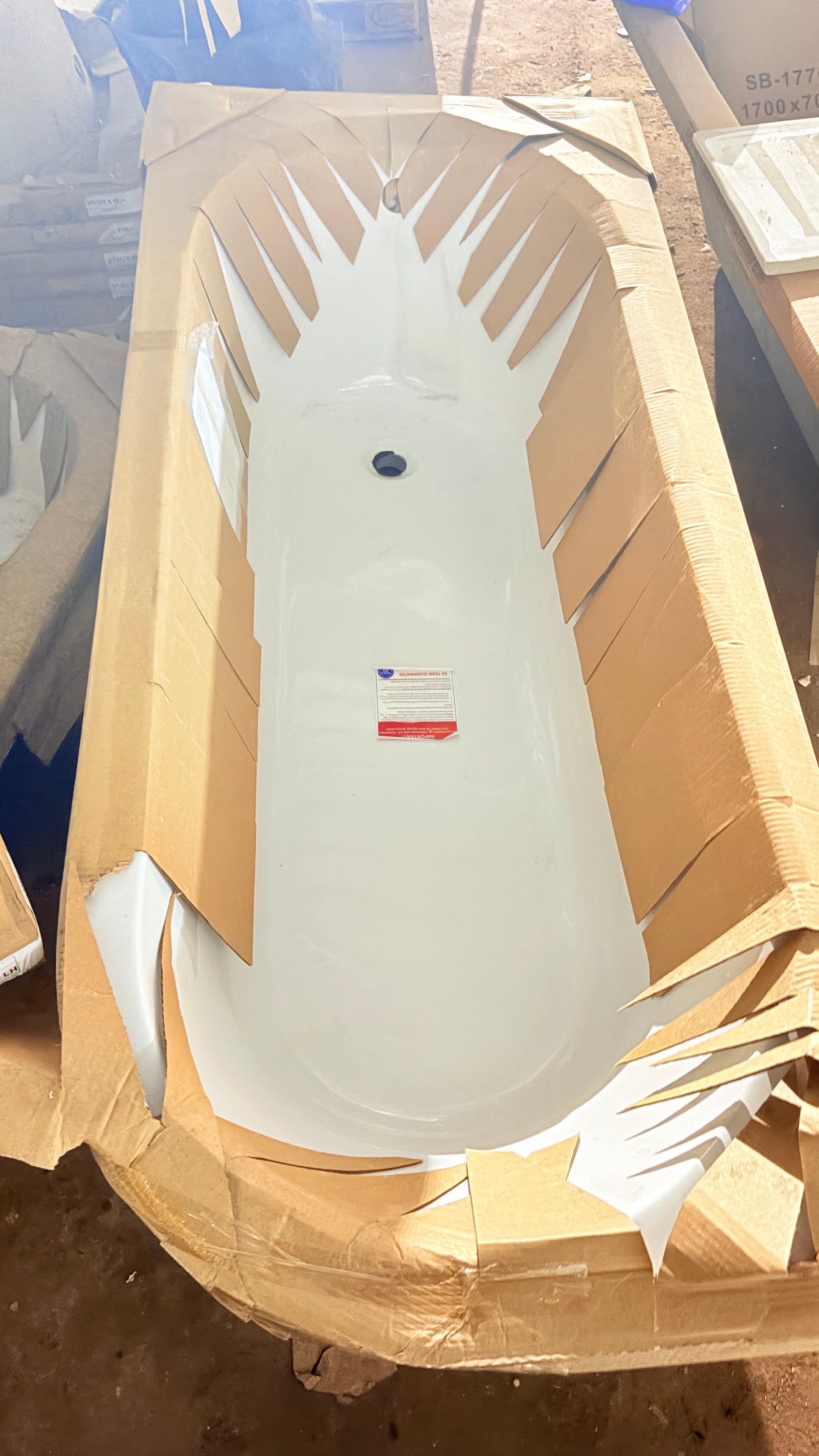 1700 x 700 J-Shape LH Bath