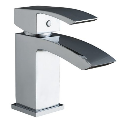 L-Shape Bathroom suite with Designer Toilet and Sink and Taps